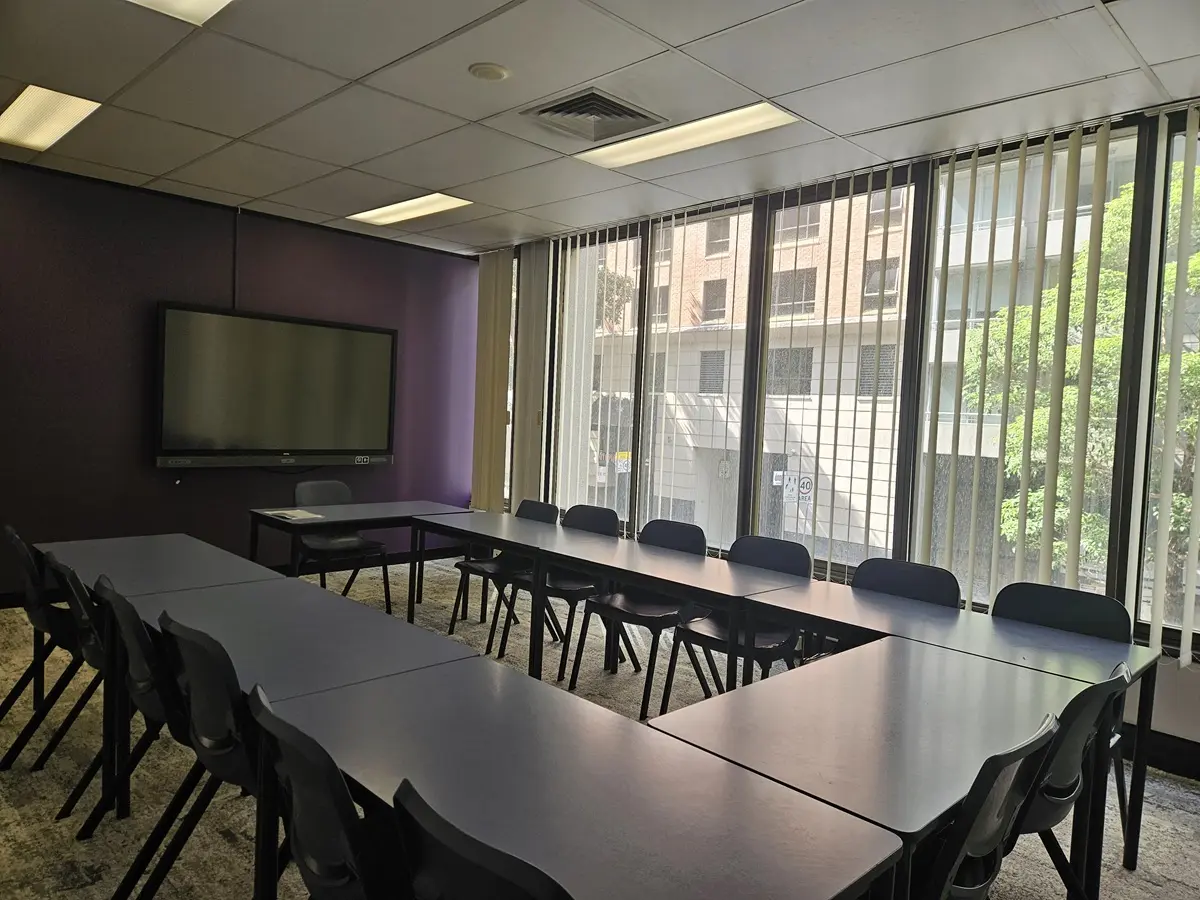 Medium Classroom
